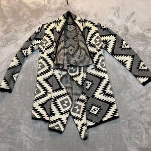 ii Sisters Boho Southwestern  Waterfall Cardigan Women's S/M Black‎ & Cream